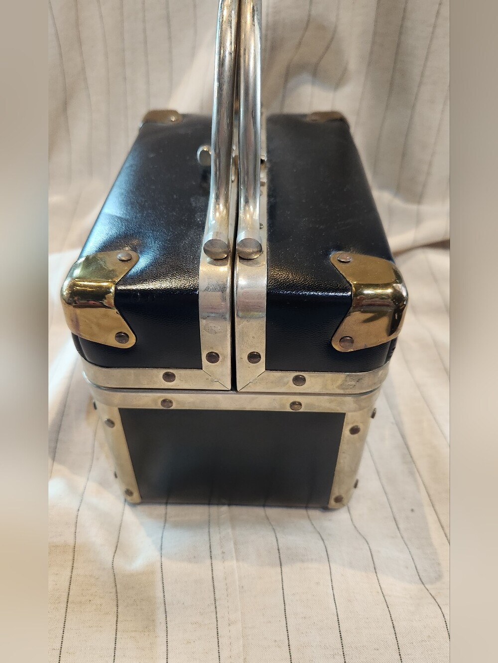 Vintage Debill Black Train Case Purse - Picture 4 of 9